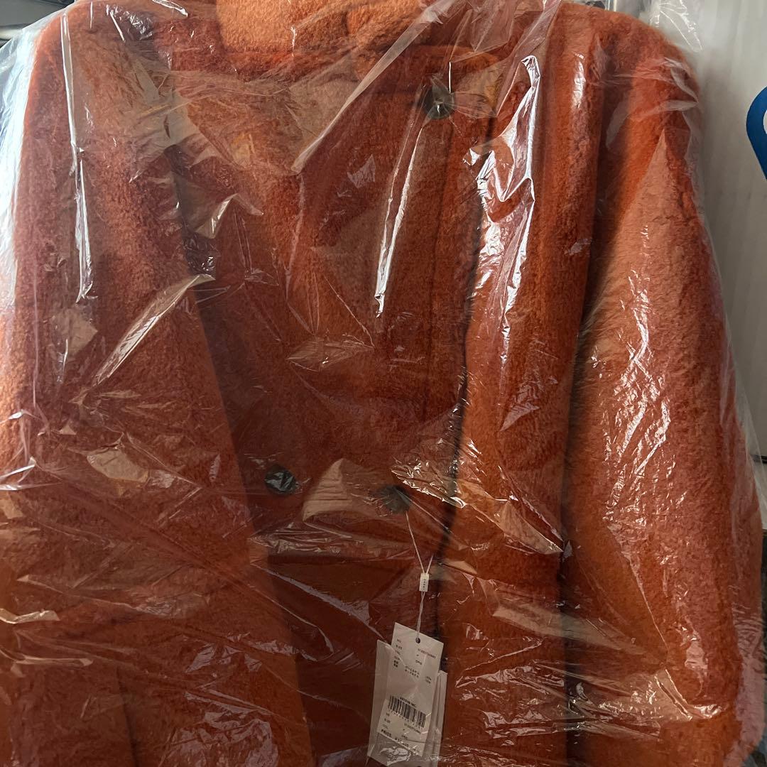 新品タグ付きAmeri REVERSIBLE BOA PONCHO COAT