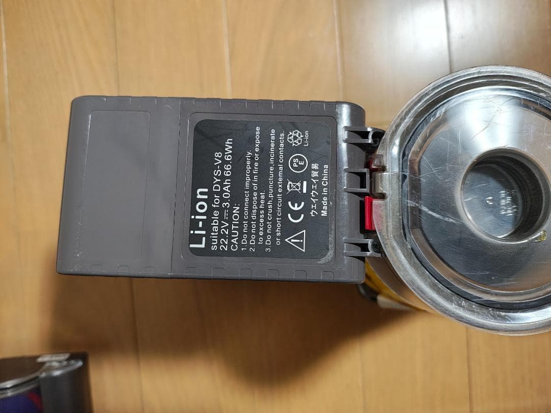 ダイソン★コードレス掃除機★V8★ＳV10★PSE認証バッテリーの状態良好★2