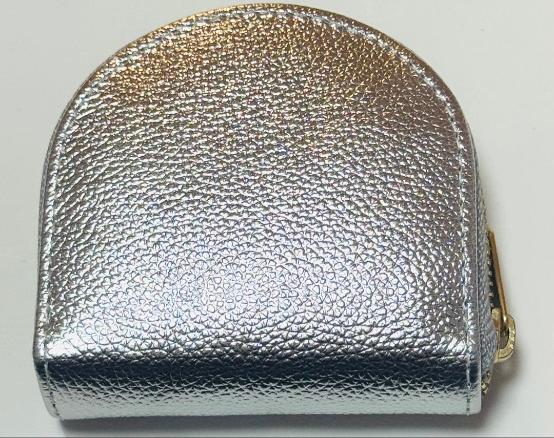 ス*ー様 皇居　ケース