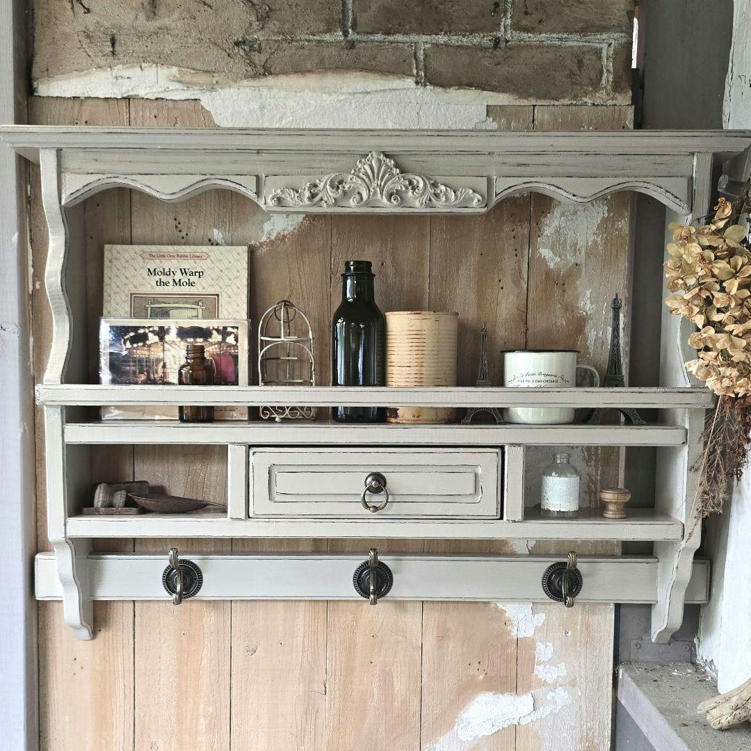 フレンチアンティークシャビー壁掛けシェルフ　ワイド700 モール 引き出し