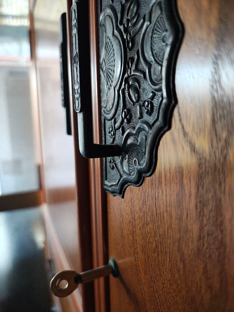 専用★家具屋15万〜和箪笥レトロ希少 (直受取り:佐賀)(or配送) 着物/鍵