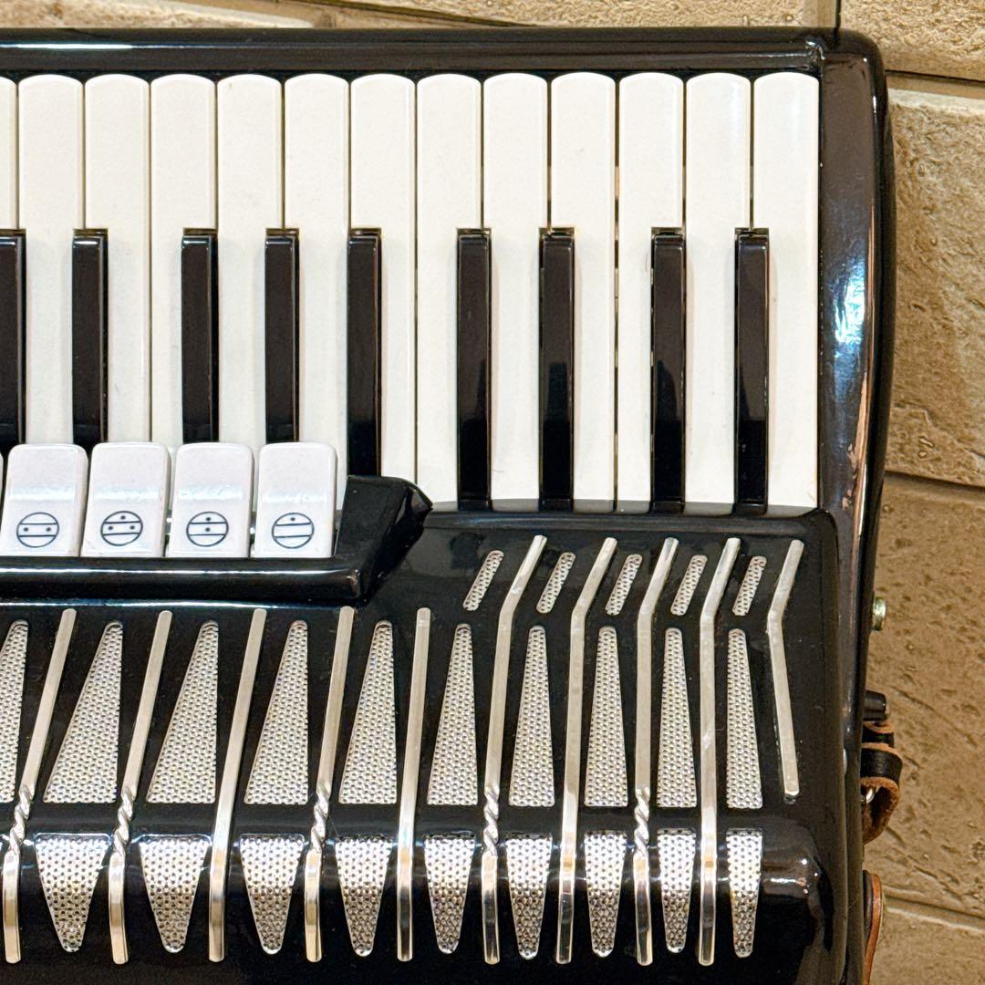 専用 YAMAHA ヤマハ YA-80 アコーディオン 音良好 純正ケース付