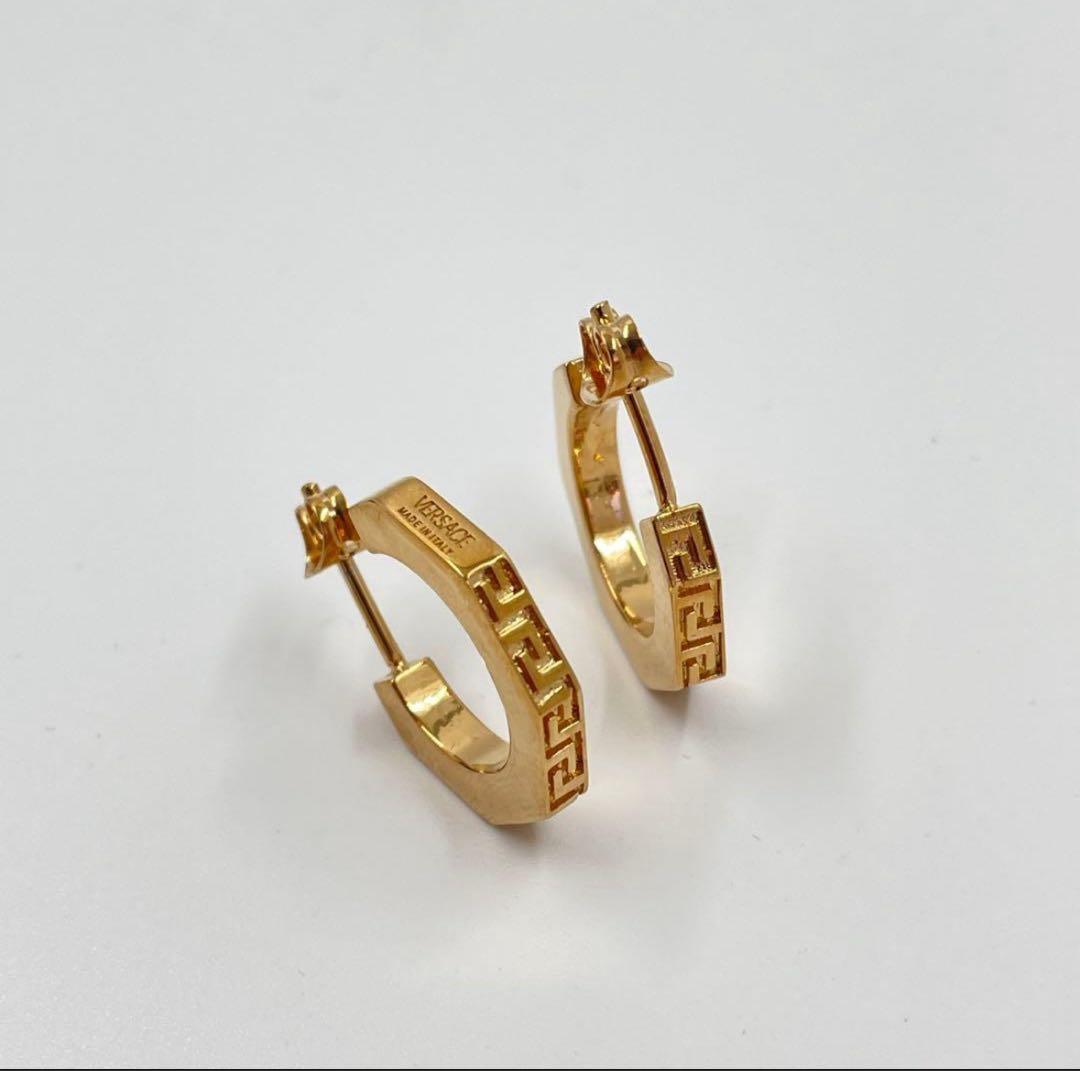VERSACE /ヴェルサーチェ　グレカ ピアス フープ ゴールド 箱なし