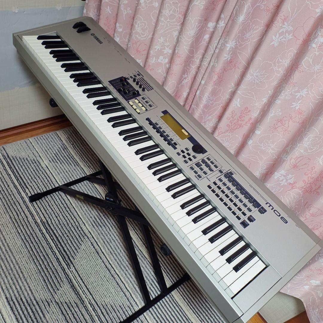 美品 YAMAHA MO8 88鍵盤 ミュージックプロダクション シンセサイザー