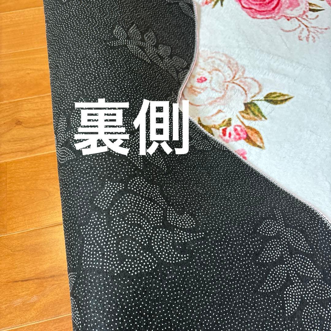 薔薇柄フロアマット・花びら型 まゆ様お纏め2点 専用となります。