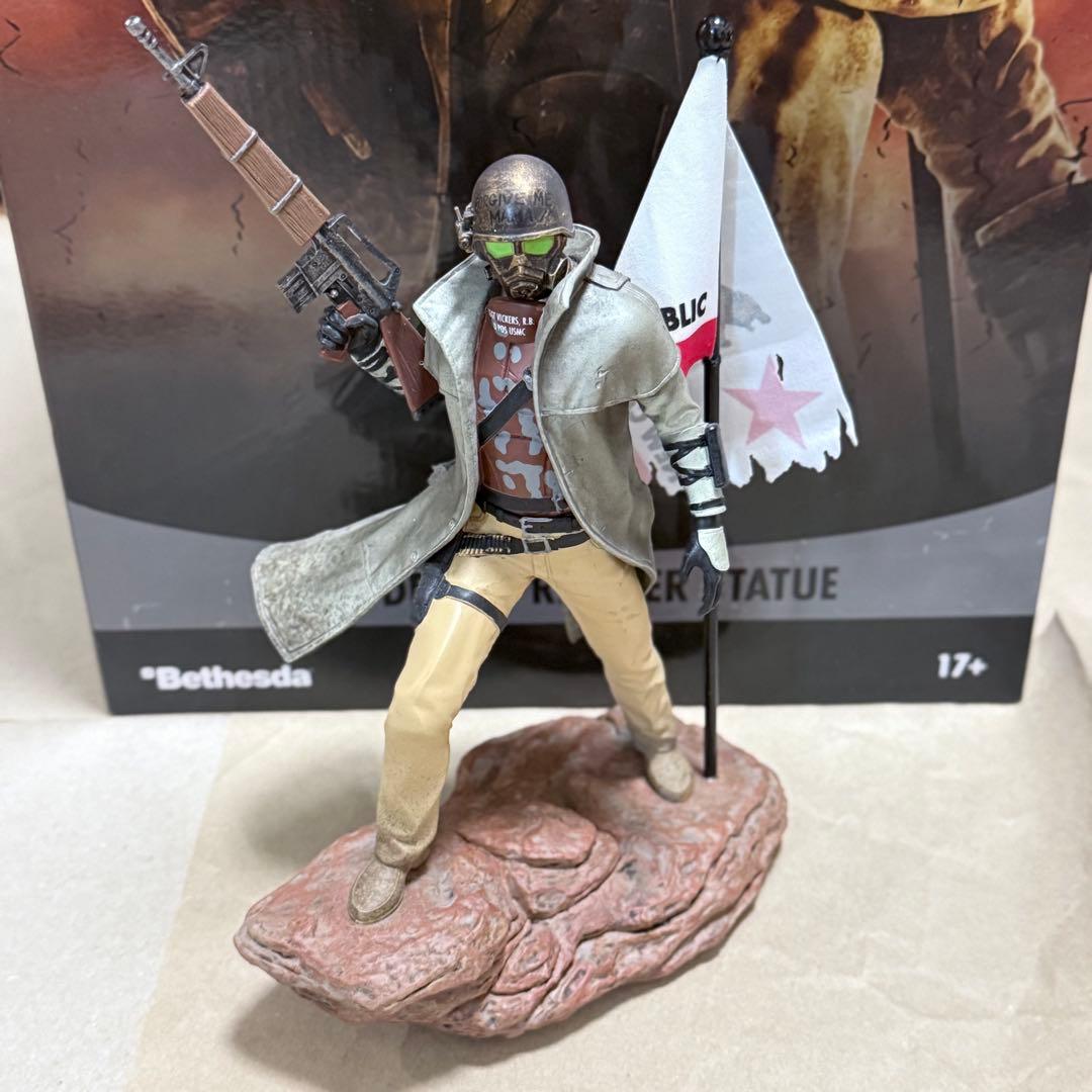 Fallout:New Vegas NCRデザートレンジャー スタチュー