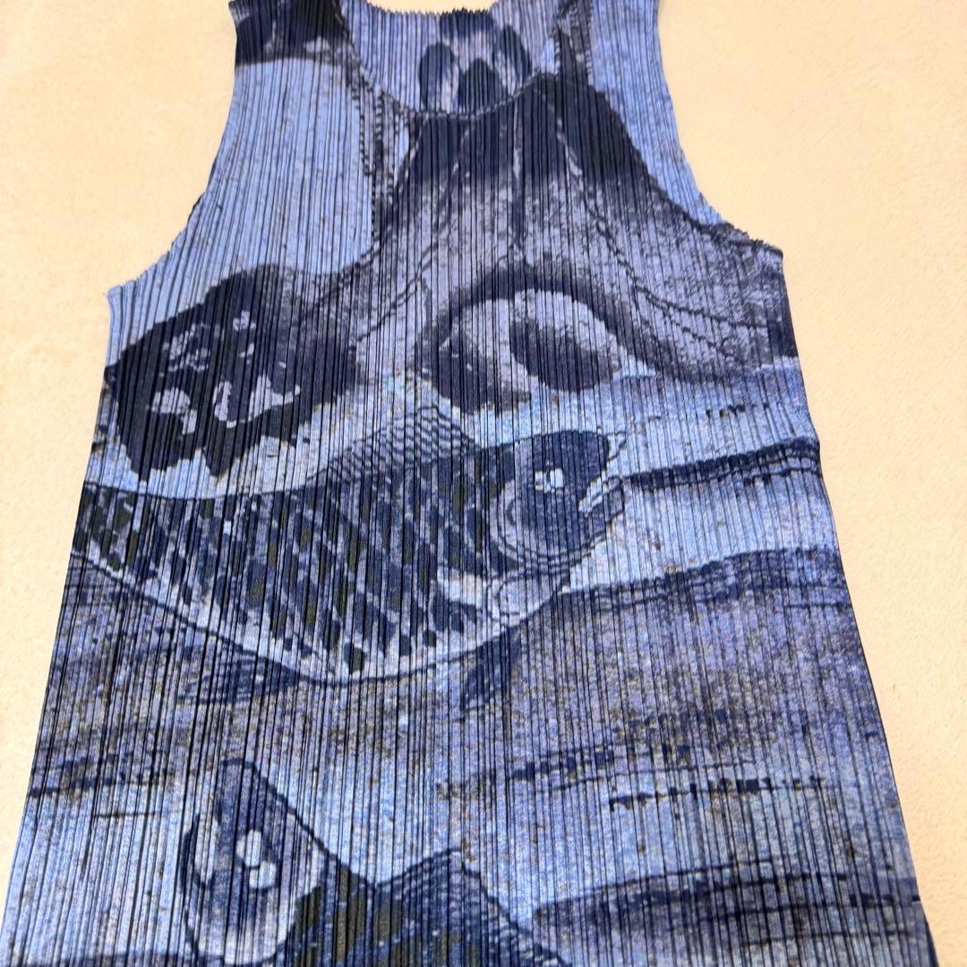 美品✨PLEATS PLEASE 鯉　和柄　日本画　プリーツ　ネイビー　トップス