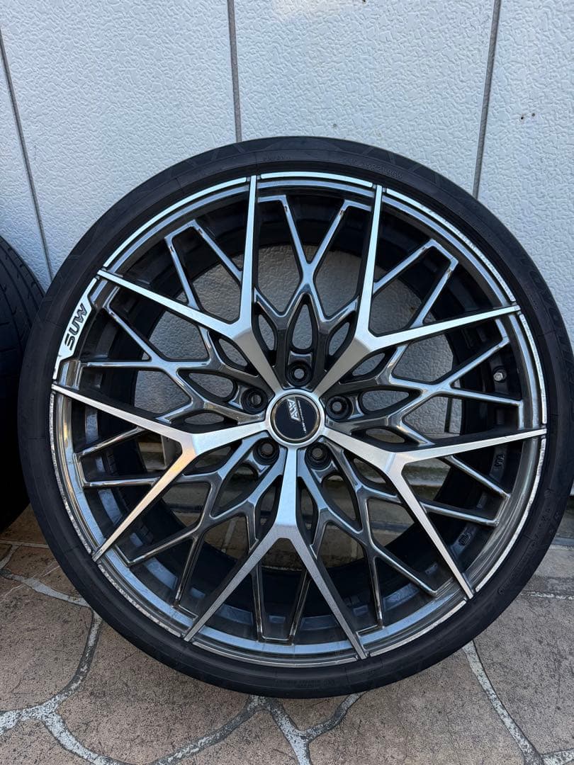 SUW アリア-M5(ALIA-M5) 21インチ - アルファード 30系