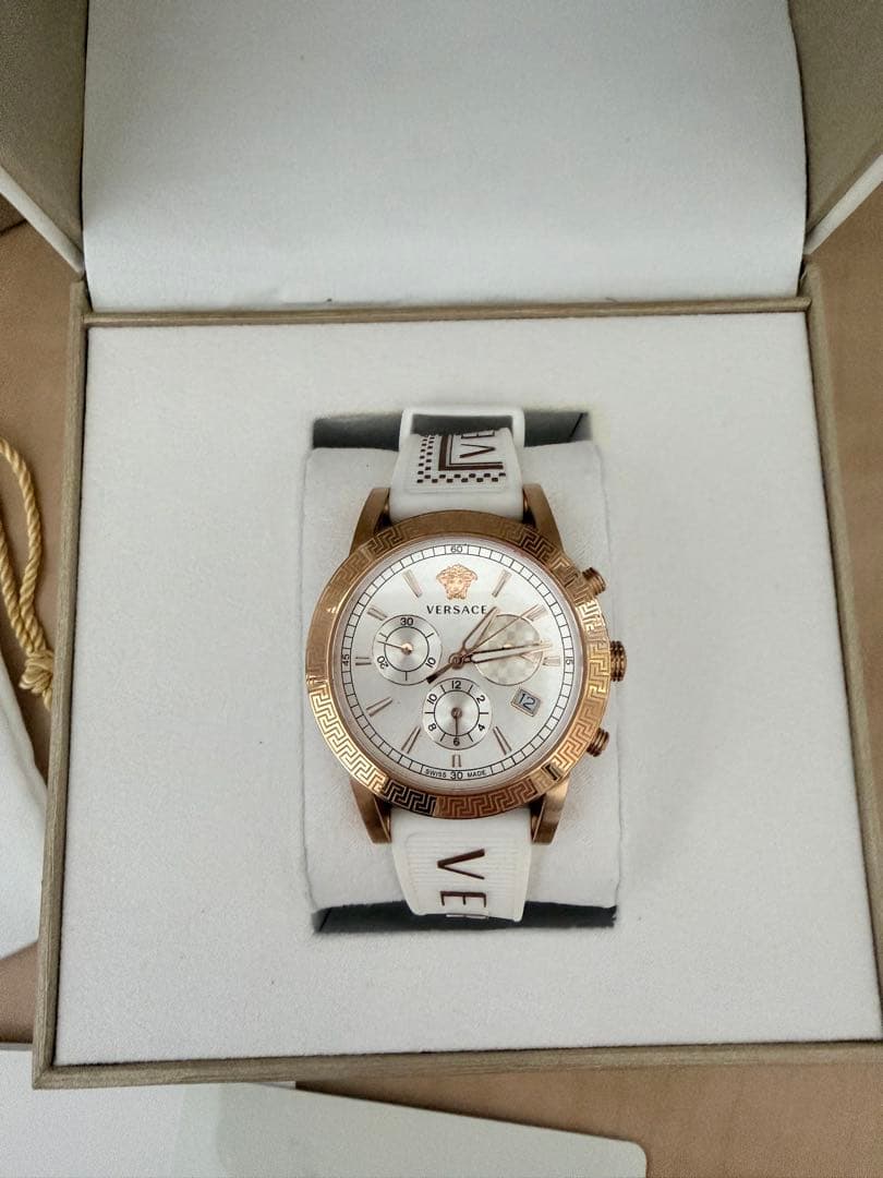 【希少】最終値下げ！VERSACE クロノグラフ腕時計 ホワイト/ゴールド