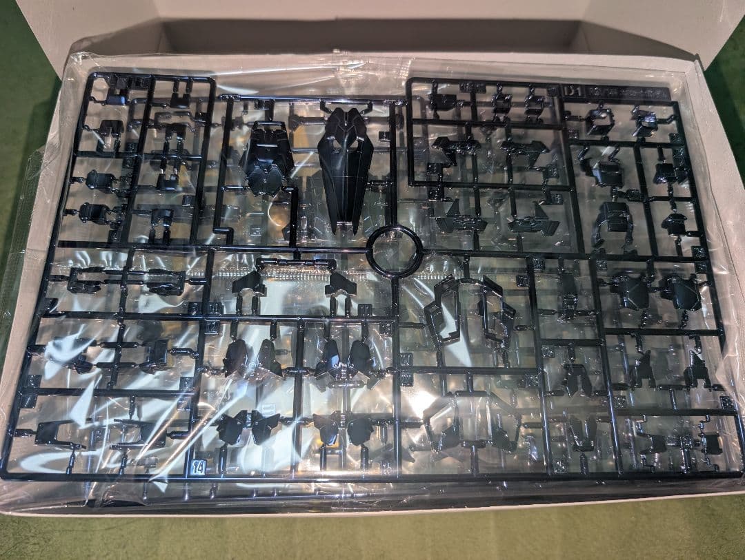 RG 1/144 バンシィ・ノルン （最終決戦仕様）[スペシャルコーティング]