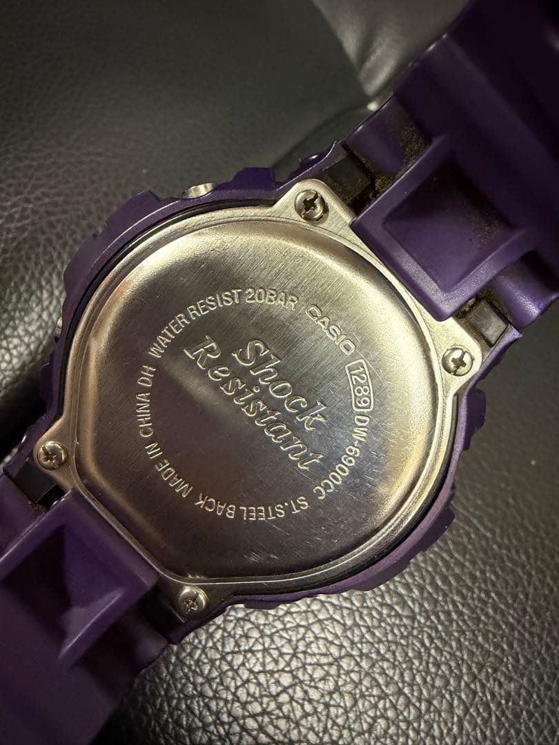 CASIO G-SHOCK クレイジーカラーズ　DW-6900 パープル カシオ