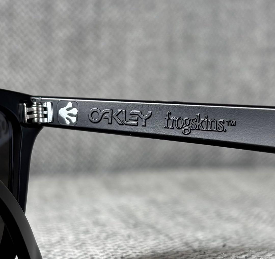 小物 OAKLEY Frogskins 35th Anniversary