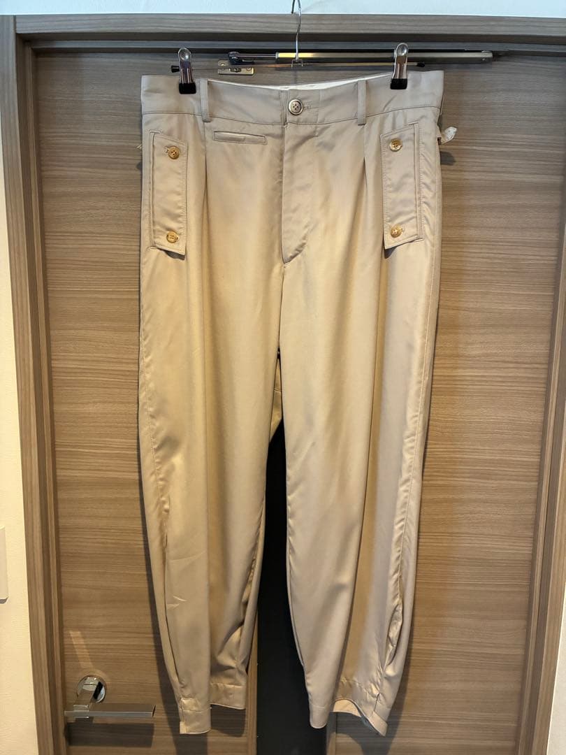 MASU ウールスラックスパンツ　サイドアジャスター付き