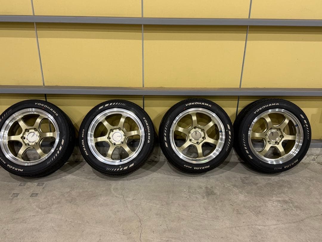 ハイエース200系AD VAN Racing 18インチホイールセット