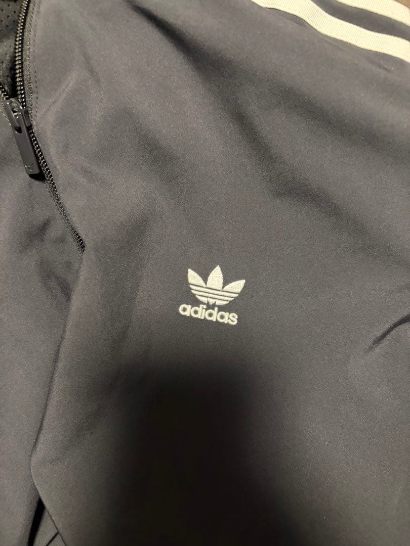 adidas adilenium シーズン2　上下ジャージパンツセットアップ