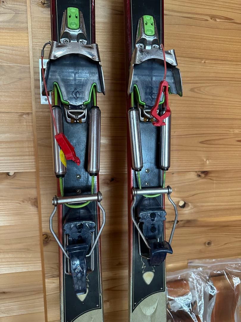 テレマークスキーブーツ、Scottスコットのsynergy シナジー２８cm