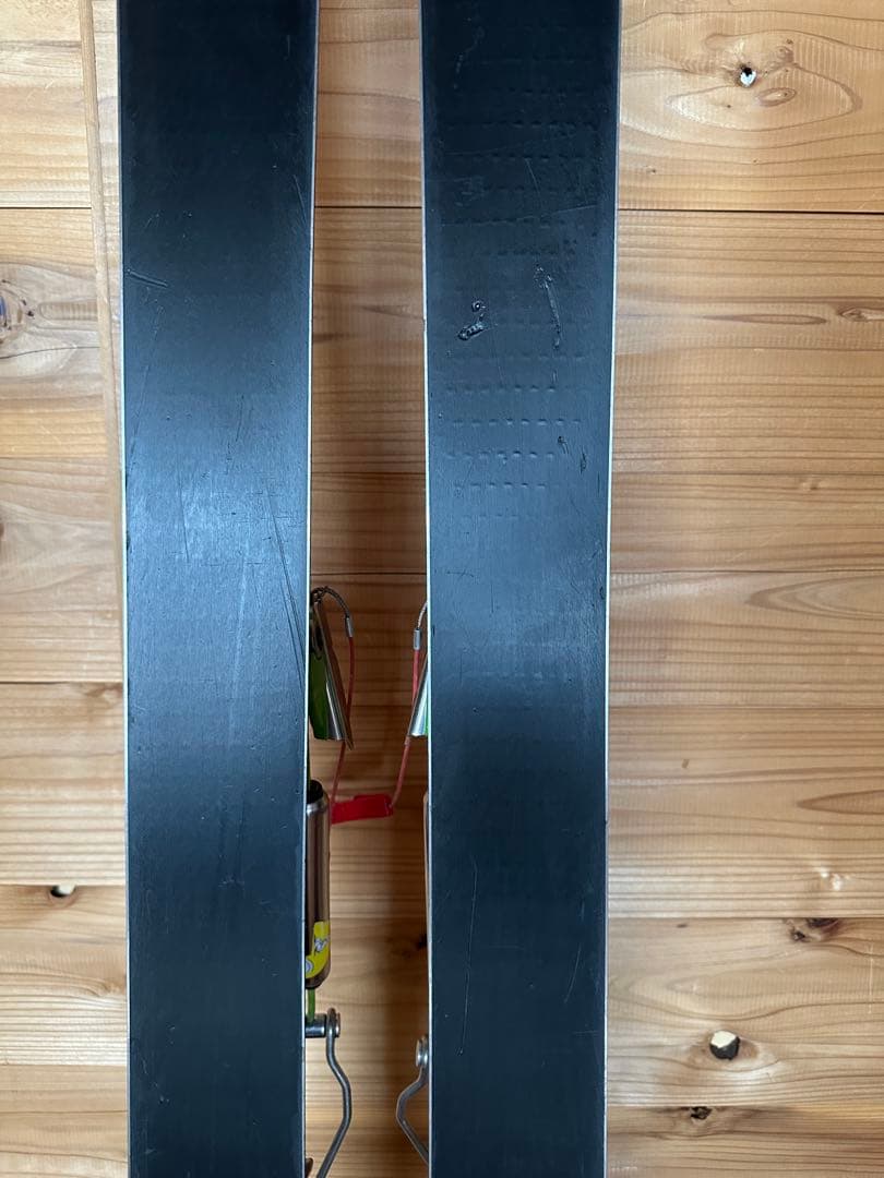 テレマークスキーブーツ、Scottスコットのsynergy シナジー２８cm