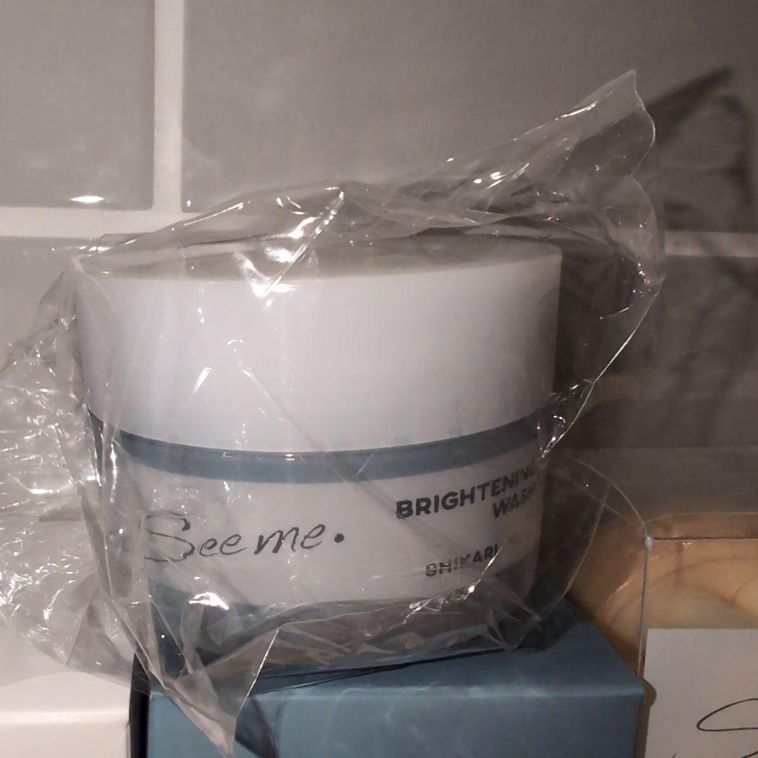 SHIKARI Brightening Wash２種４個&ブラシ・容器 セット