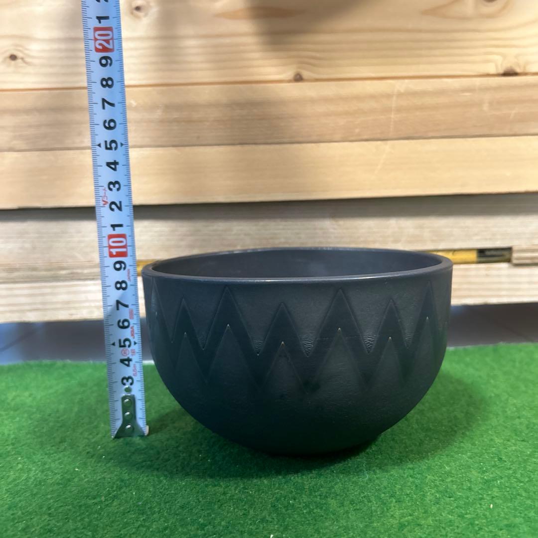 専用ページ　VALIEM バリエム 鉢　巾着袋付き