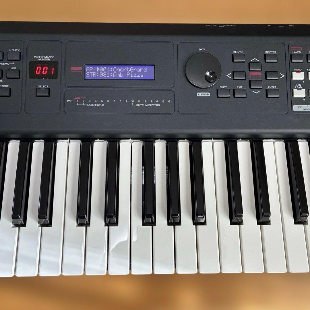 YAMAHA シンセサイザー　MX61