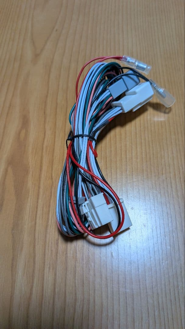 y*v様 トヨタ車専用　ディスプレイオーディオ用映像入力アダプター