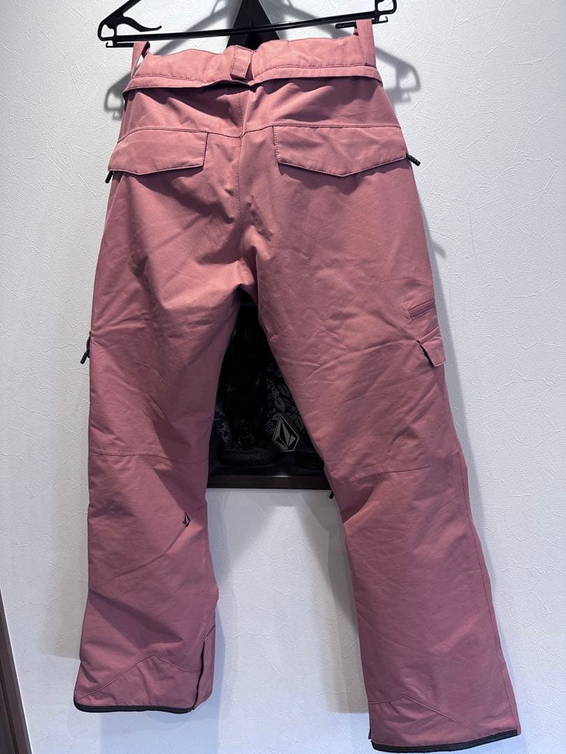 VOLCOM ウーマンズ用　スノーボードウェア　サイズM