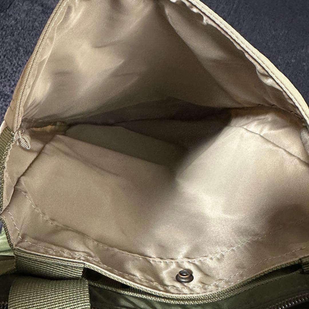 パソコンも入る✨HUMAN MADE ヘルメットバッグ　ショルダーバッグ