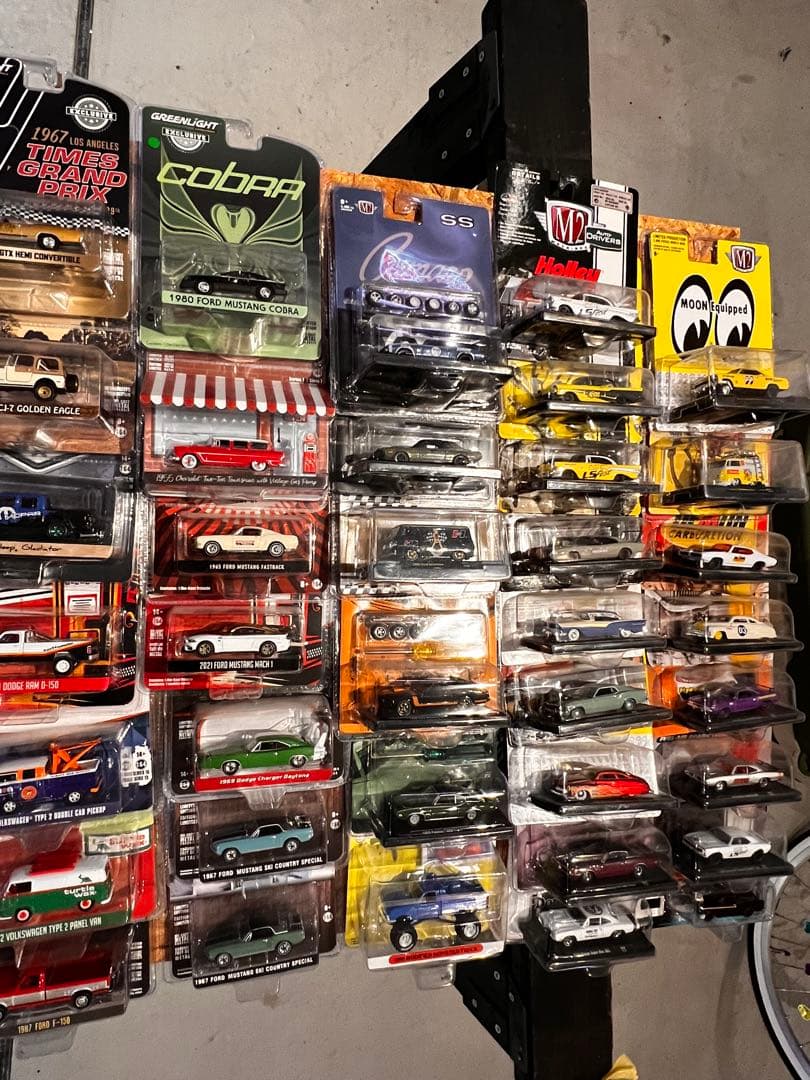 ミニカーまとめ売り　68台