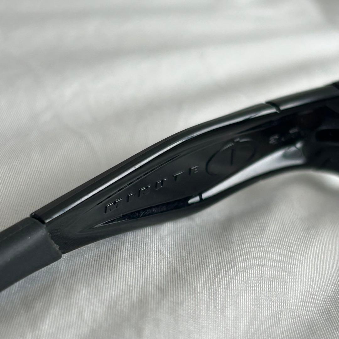 Oakley MINUTE サングラス ブラック ブラウンレンズ