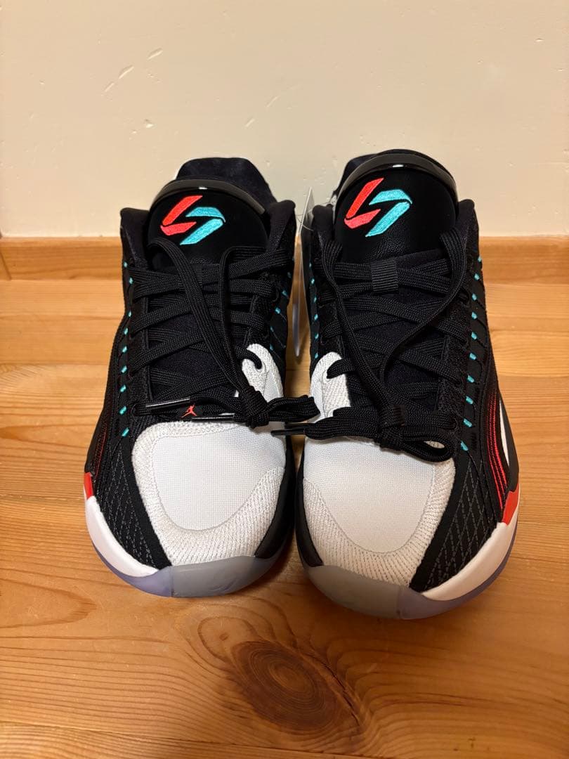 Nike Luka4 Bloodline ナイキ　ジョーダン　ルカ4