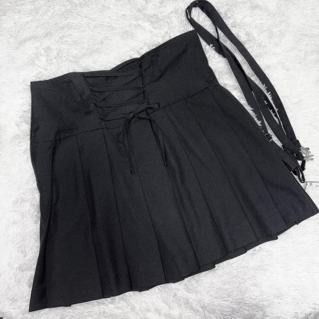 イドラタール テオドール スパイ学園 セットアップ 黒 スカートのみ