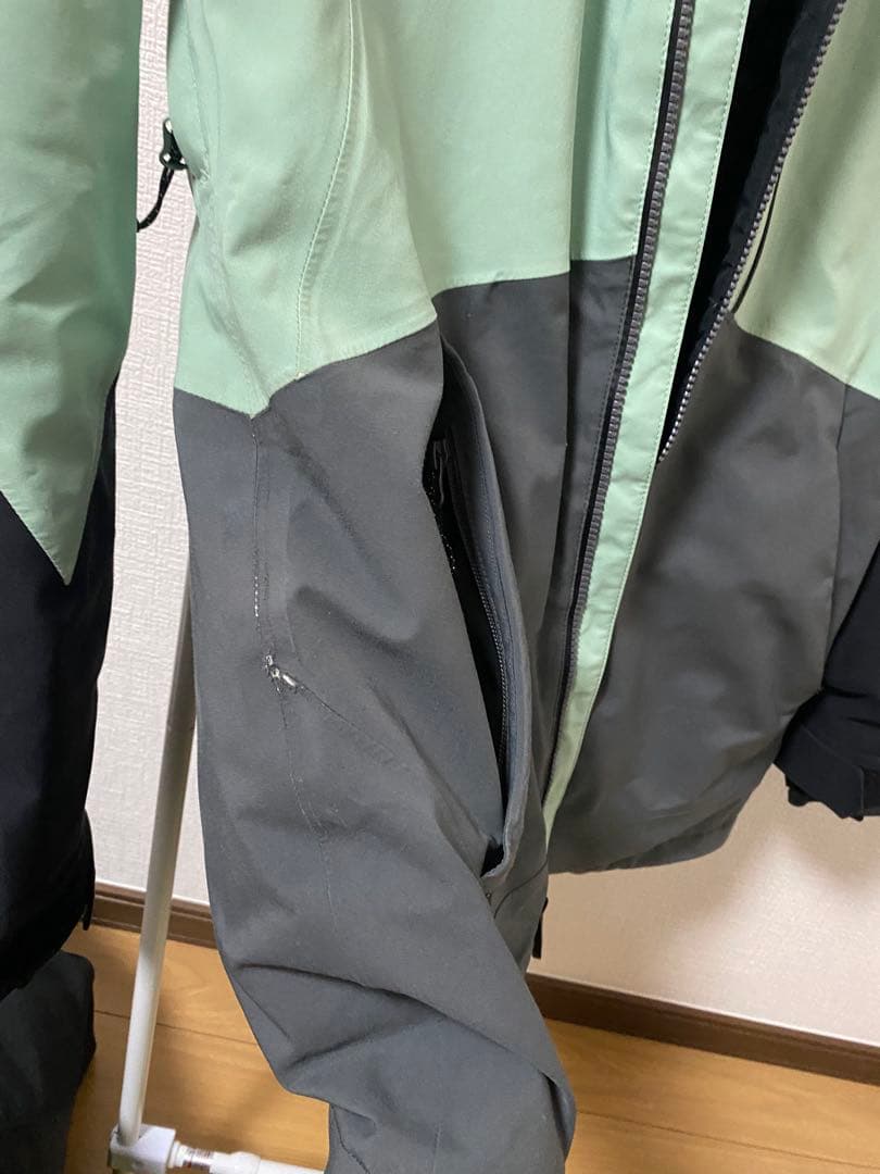 スノーボード volcom 21-22 3d stretch gore jacket M