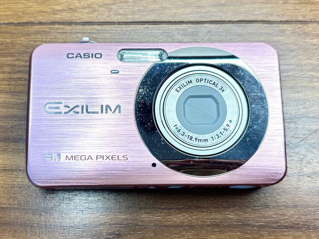 CASIO EXILIM デジタルカメラ 8.1 Mega Pixels