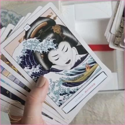 【正規品オラクルカード】レア！海外から日本文化を描く✨日出ずる神託のカード