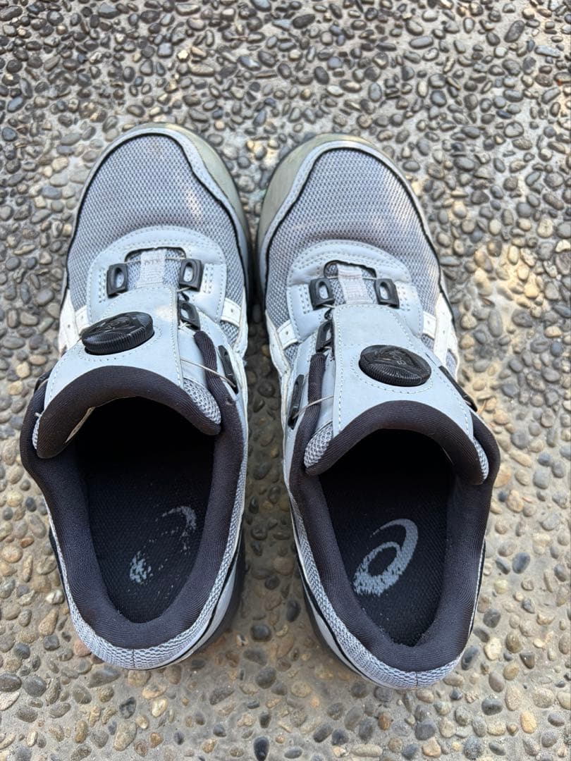 s*1様 ASICS グレー メッシュ安全靴