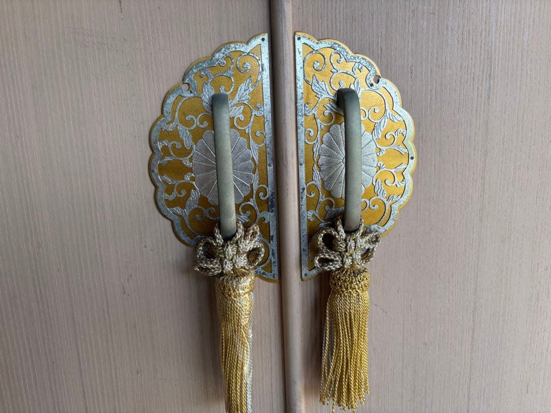 【専用】総桐箪笥 可動棚付き 収納力抜群