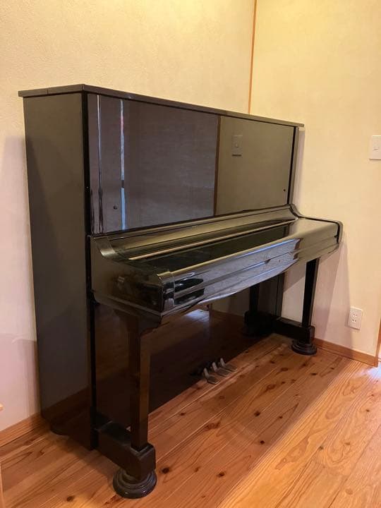 YAMAHA アップライトピアノ　椅子付き