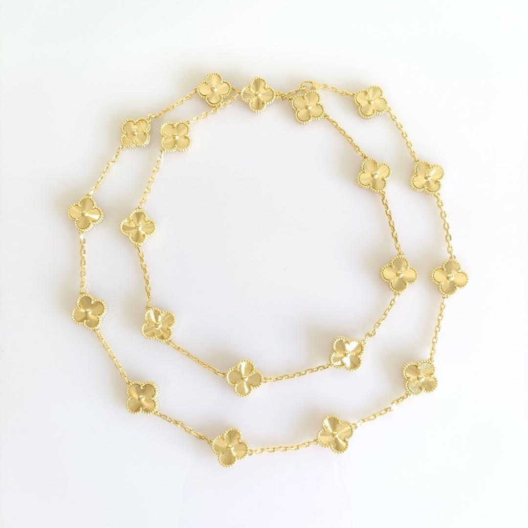 イエローゴールド 20pクローバーロングネックレス