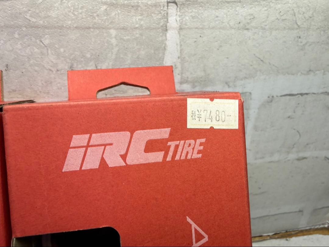 iRC ASPITE PRO 700×28C 新品未使用