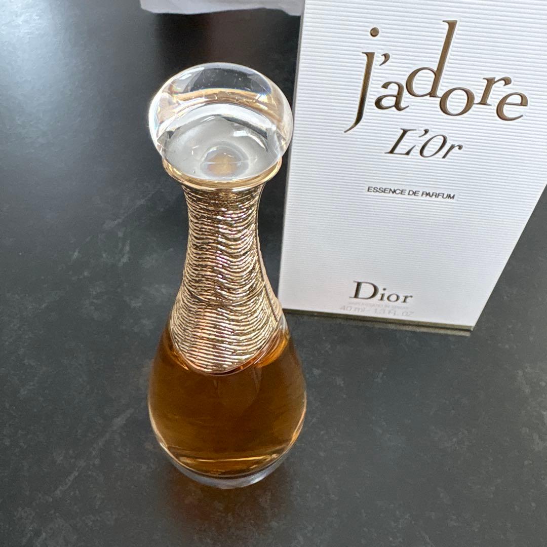 ディオール　ジャドール　ロー　〈エッセンス　ドゥ　パルファン〉　40ml