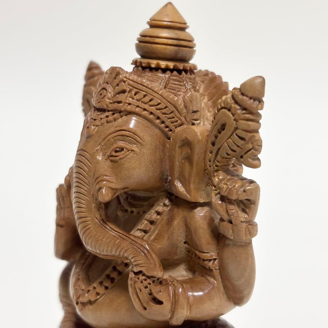 【最高級品】真正白檀　ガネーシャ　彫刻　置物