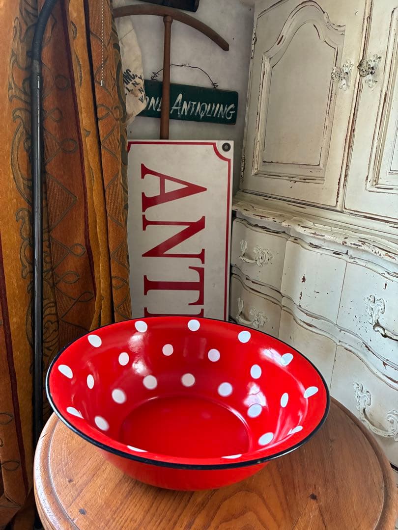 カバトンアンティーク　可愛い　ホーロー　ドット　水玉　洗面器　タライ　レア