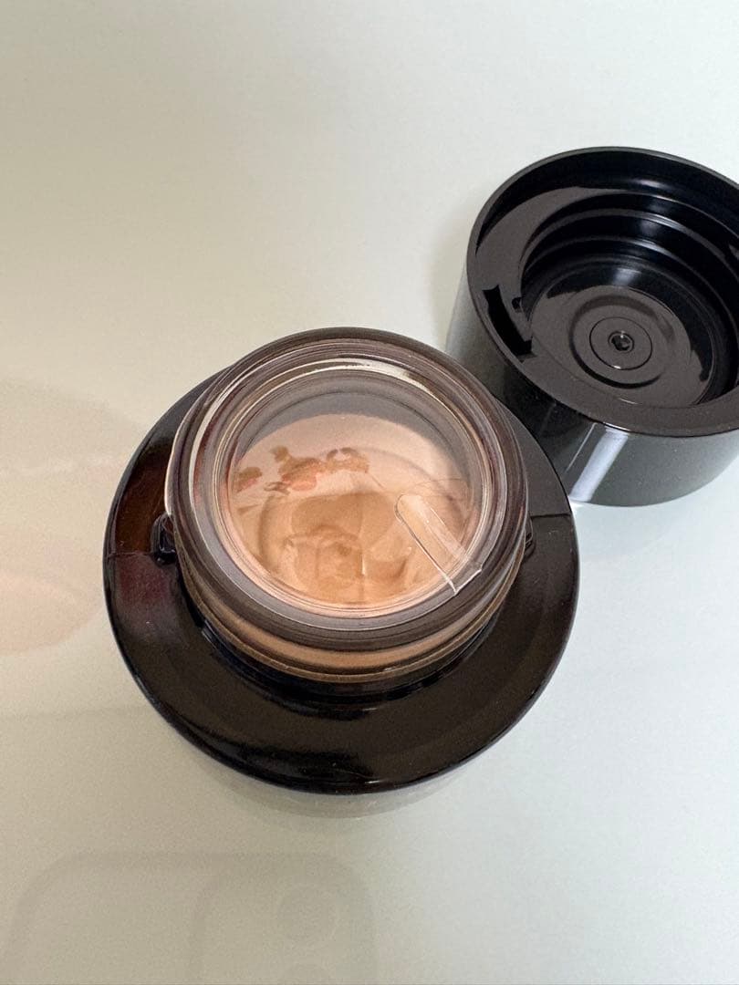 KANEBO ライブリースキンウェア　Ⅱ 220 30g