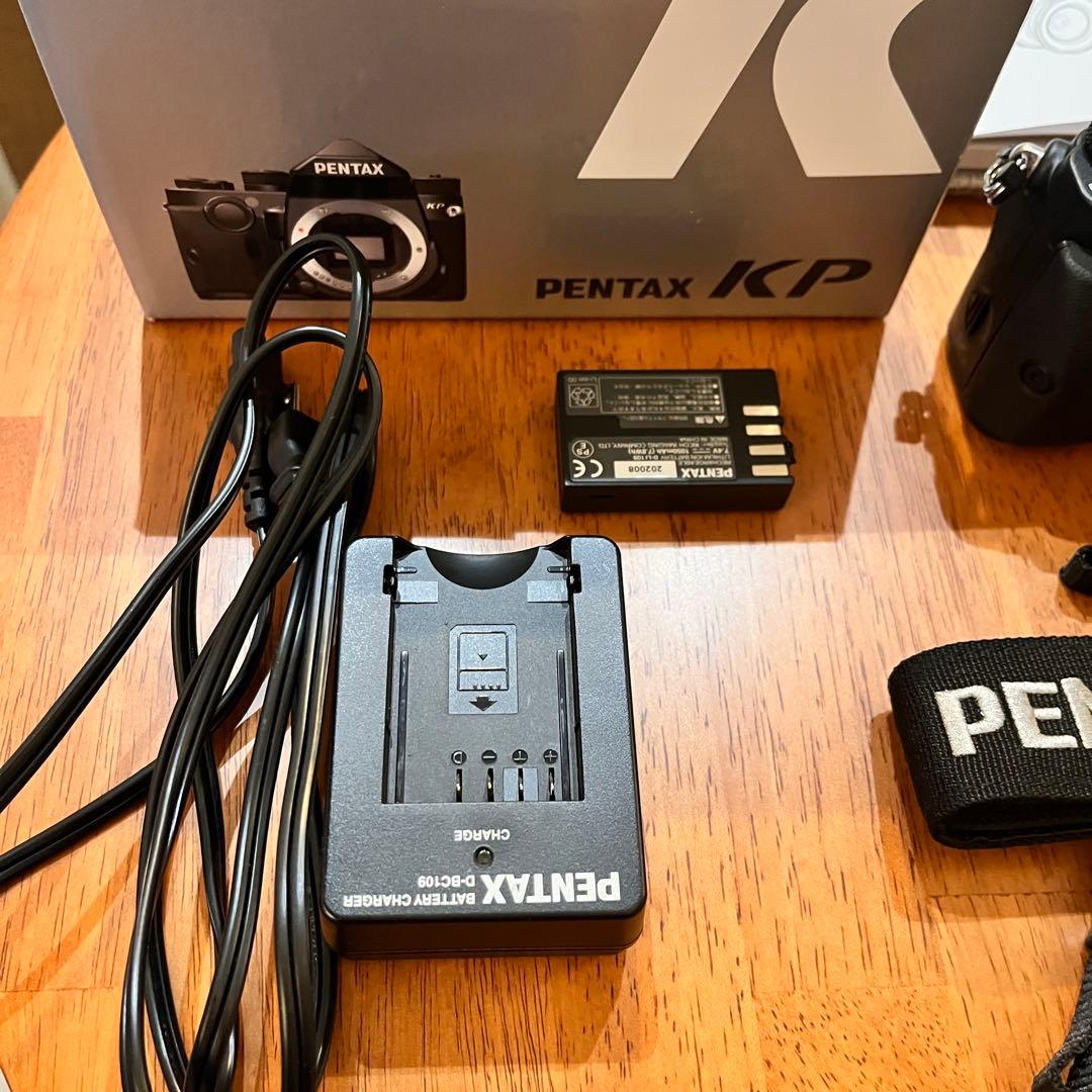 【超美品】ペンタックス PENTAX KP ボディ