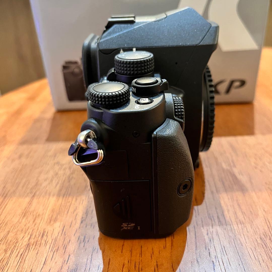 【超美品】ペンタックス PENTAX KP ボディ