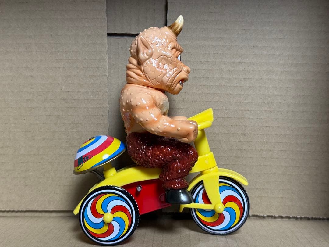 M1号 ISH サイクロプス 三輪車 ソフビ フィギュア ブルマァク マルサン