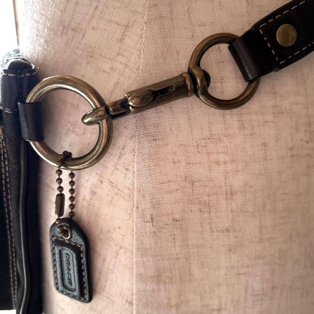 COACH レガシー ターンロック シグネチャー ショルダー ウエストバッグ