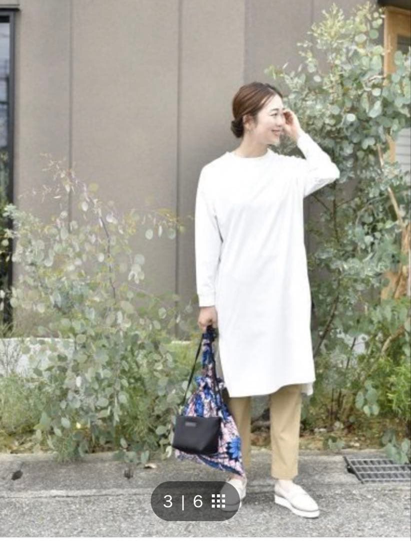 OUR ハリ感素材のチュニック丈プルオーバー