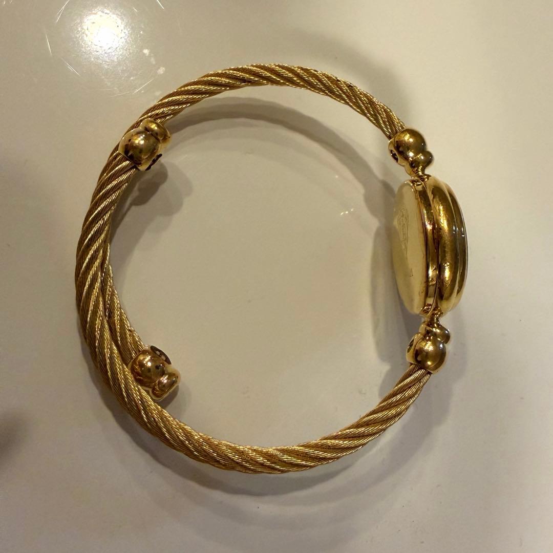 GUCCI マザーオブパール ゴールドトーン 時計