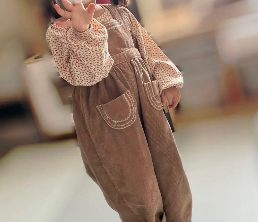 １月１０日までapolina アポリナ　サロペット　オーバーオール　2-3y